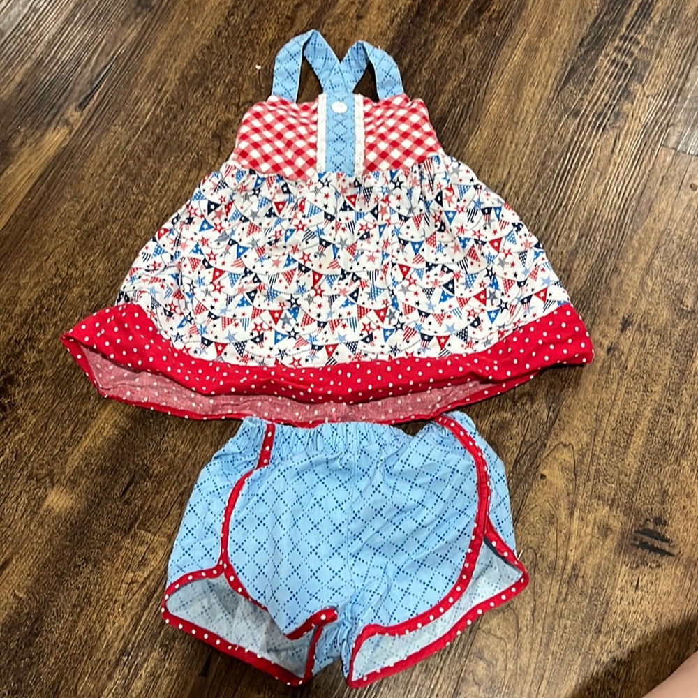 Ricrac &Ruffles tunic with shorts